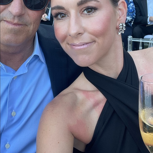 BEAUTIFUL BLACK AMANDA UPRICHARD SIZE SMALL BLACK GOWN - Picture 5 of 8